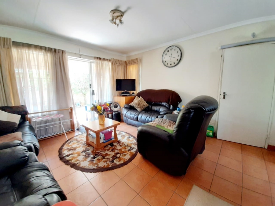 3 Bedroom Property for Sale in Sasolburg Ext 11 Free State